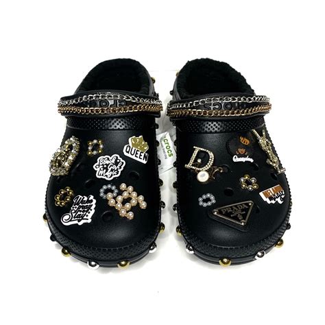 jibbitz crocs chanel dior.